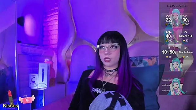 NaniiSisy Show Webcam