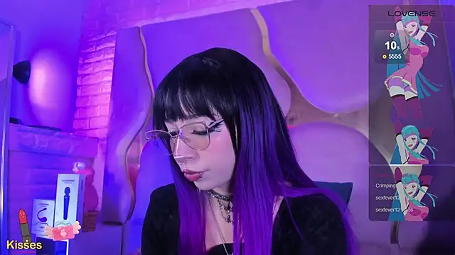 Chat XXX en directo de NaniiSisy