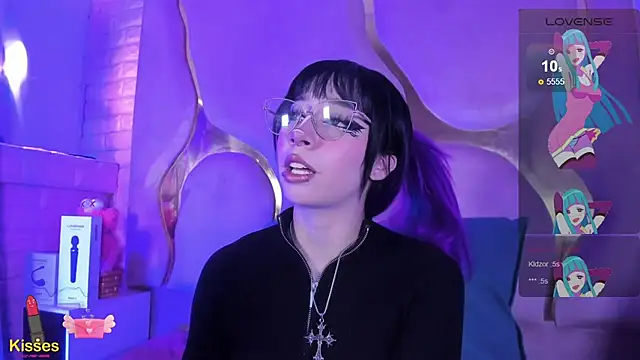 NaniiSisy's Live XXX Chat