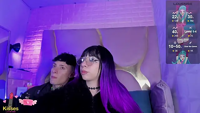 NaniiSisy's Webcam Show