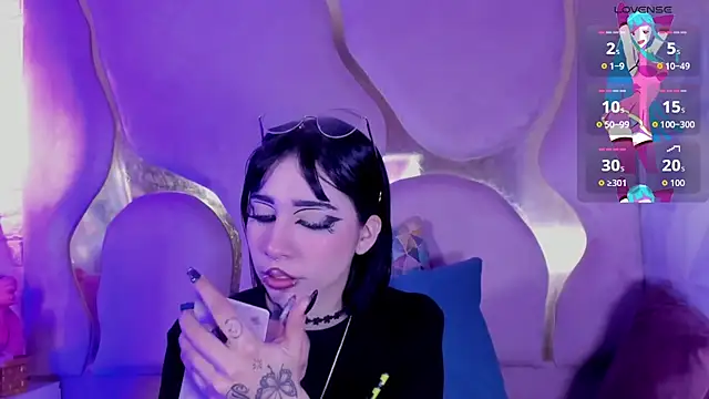 Niina_sssyのライブXXXチャット