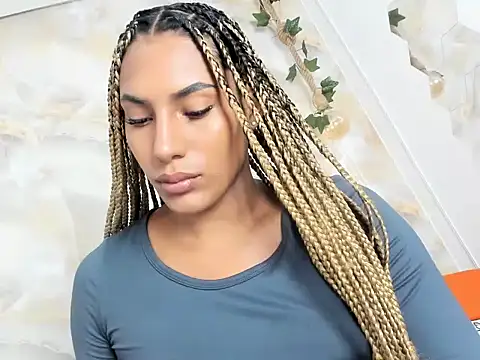 sasha_smith18's Webcam Show