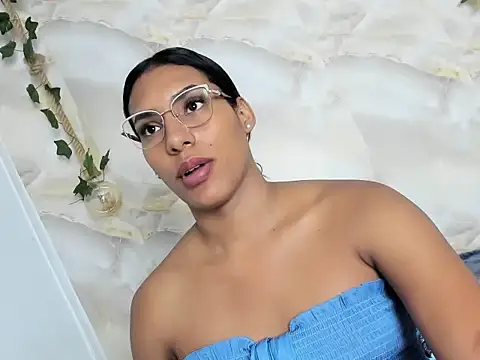 Show de sasha_smith18 na webcam