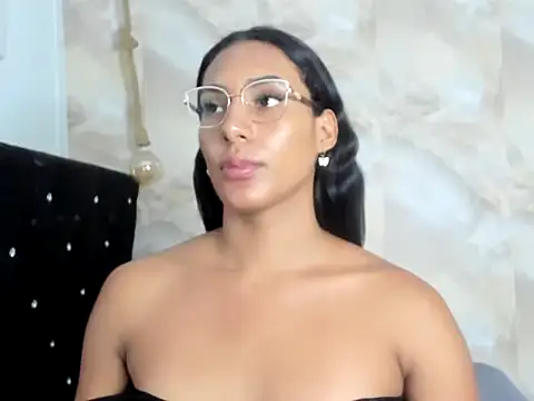 sasha_smith18 웹캠 쇼