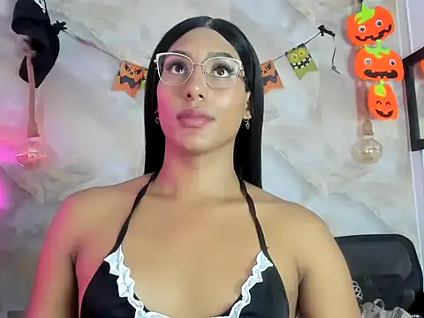 sasha_smith18 webcam show