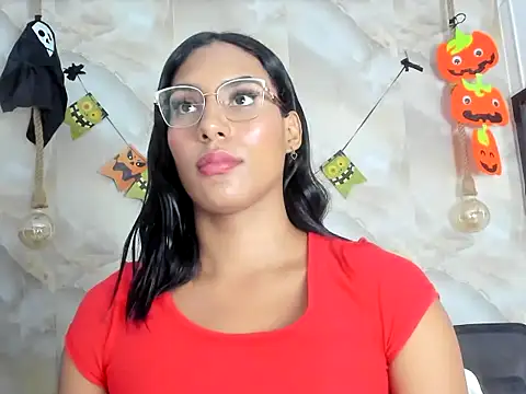 sasha_smith18's Webcam Show