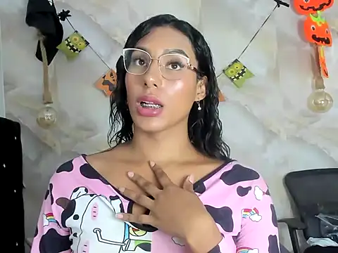 Webkamerová show sasha_smith18