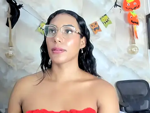 Webkamerová show sasha_smith18