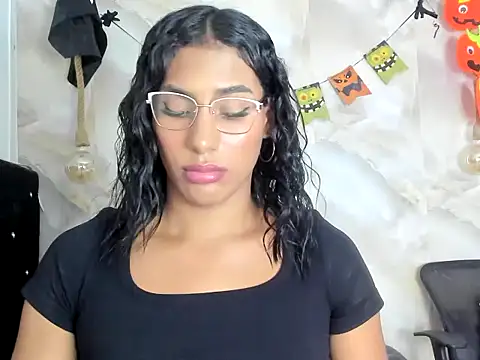 sasha_smith18 webcam show
