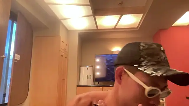 Bon-Niiのウェブカメラショー