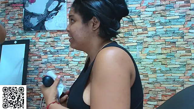 Show modela naomi_campbel_ na web-kameri