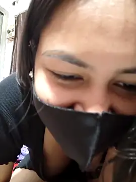 sanu_07 Show in webcam