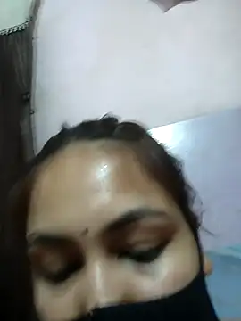 sanu_07 Adlı Modelin Canlı XXX Sohbeti
