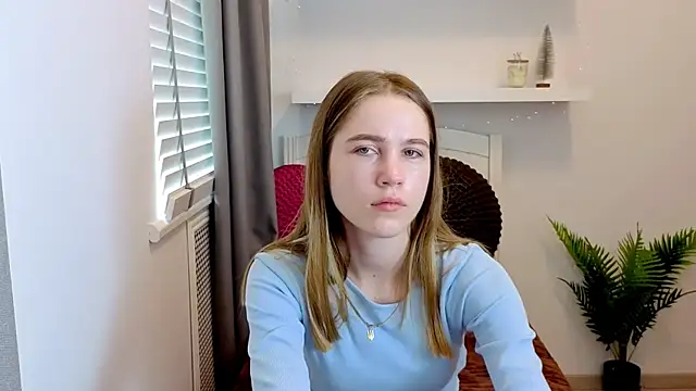 LoveXLexi Adlı Modelin Canlı XXX Sohbeti