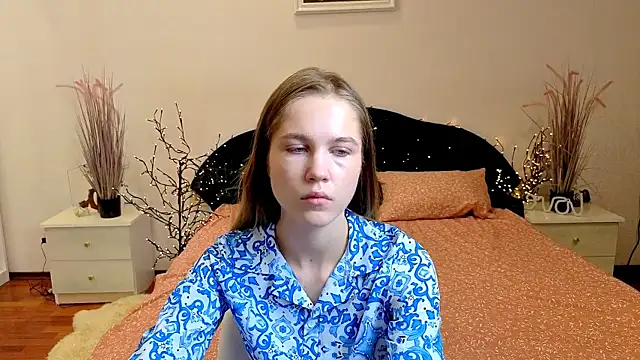 LoveXLexi: онлайн-секс-чат