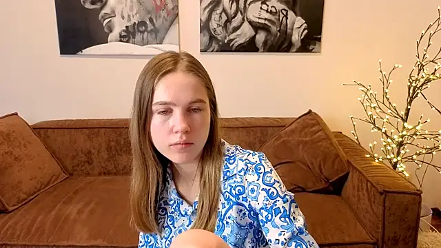 LoveXLexi Adlı Modelin Canlı XXX Sohbeti