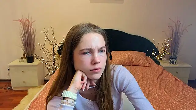 LoveXLexi Adlı Modelin Canlı XXX Sohbeti