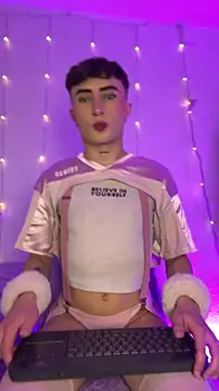 SebastianHilton Show in webcam