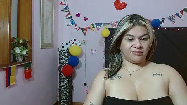 pamela_echeverria's Live XXX Chat