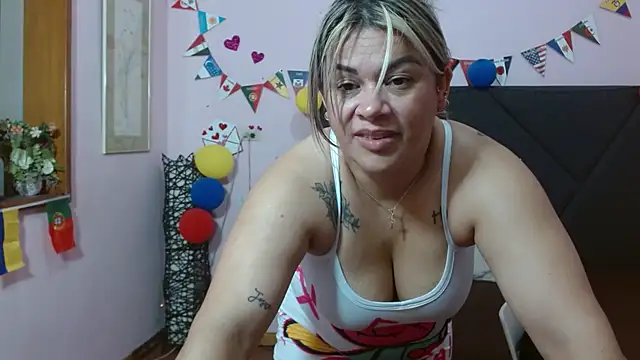 pamela_echeverria Obrolan Langsung XXX