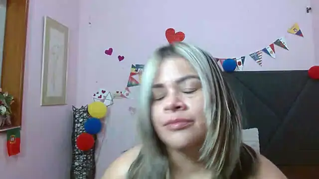 pamela_echeverria XXX чат на живо