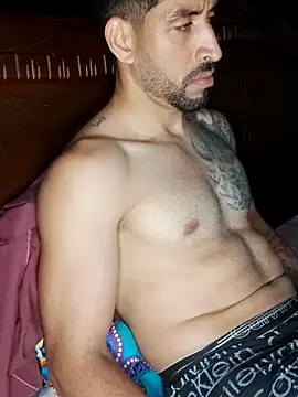 Show modela Alexsexygamer na web-kameri