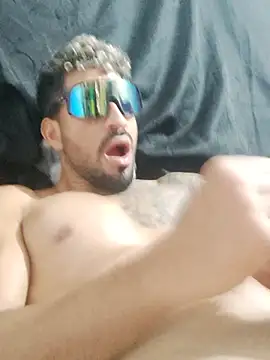 Alexsexygamer: διαδικτυακό σόου στην κάμερα