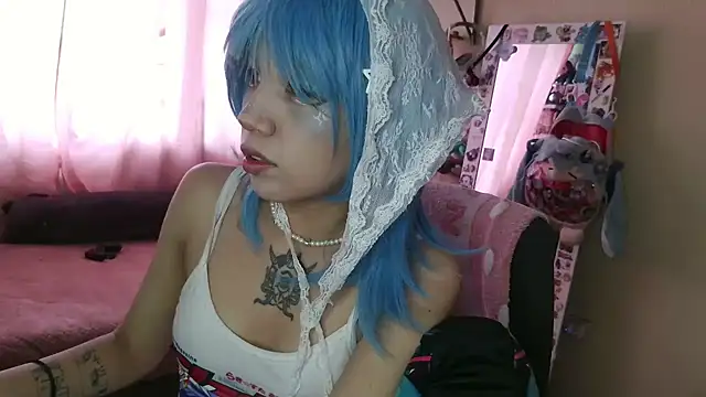 Terraelowen Chat XXX in diretta