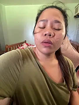 Chat XXX Live _UrSingleMamiBella_