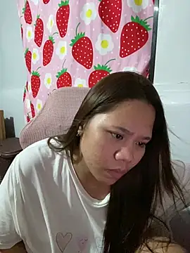 _UrSingleMamiBella_'s Live XXX Chat