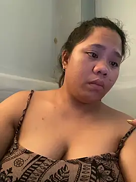 -CLARAMommy- Chat XXX in diretta