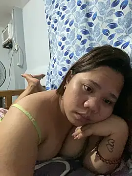 Chat +18 de -CLARAMommy- ao vivo