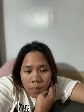 -CLARAMommy- Chat XXX live