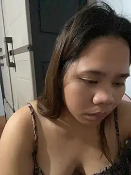 -CLARAMommy-'s Live XXX Chat