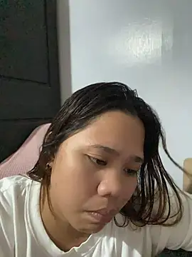 Chat XXX ao vivo de -CLARAMommy-