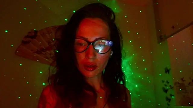 Webkamerová show KiotoShine