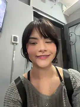 TatiLee's Webcam Show