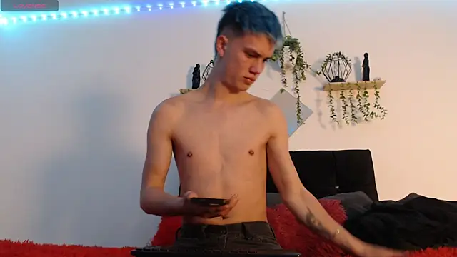 nicktorn 라이브 XXX 채팅
