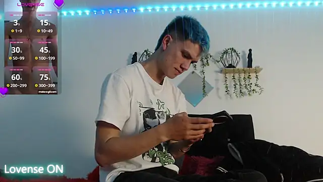 nicktornn Webbikameraesitys