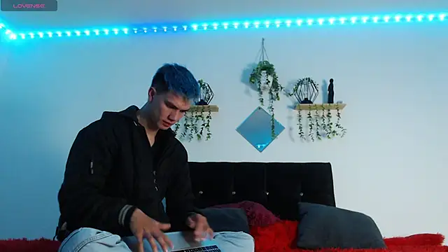 nicktorn webcam show