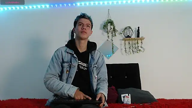 nicktorn 网络视讯表演