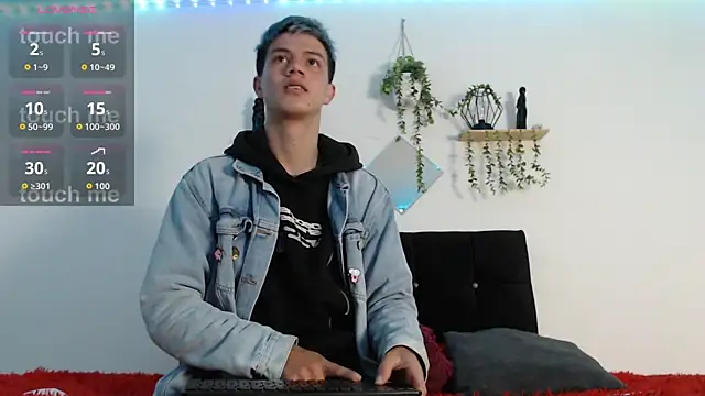 nicktorn's Webcam Show