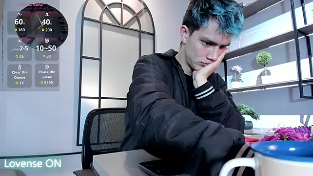 nicktorn Adlı Modelin Web Kamerası Şovu