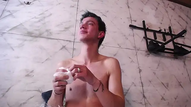 nicktorn Pertunjukan Webcam