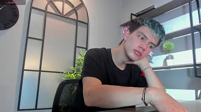 عرض كام nicktorn