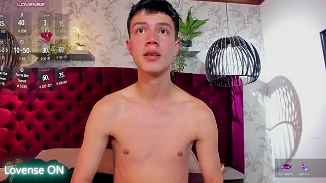 nicktorn Pertunjukan Webcam