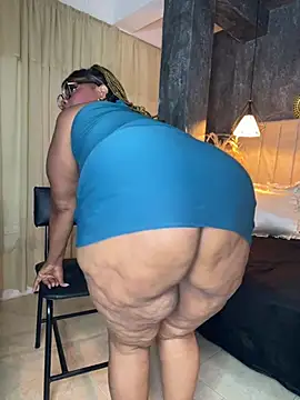 AranzalatinBlaks1's Webcam Show