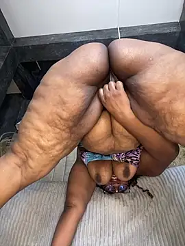 Chatroom XXX en direct de AranzalatinBlaks1