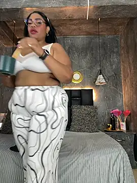 Show webcam de AranzalatinBlaks1