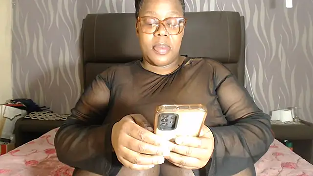 BoobsQueen46K's Live XXX Chat
